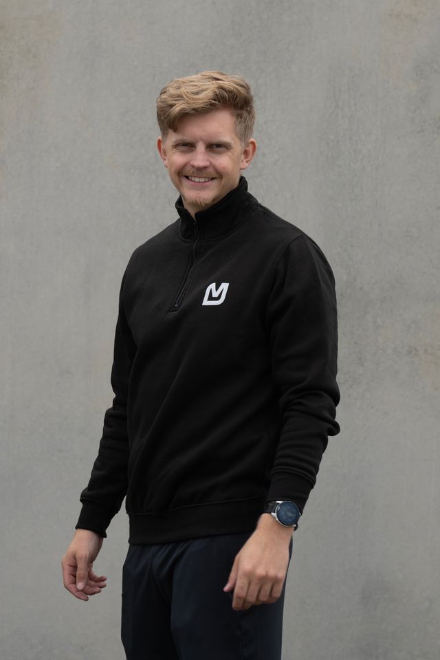 Half zip